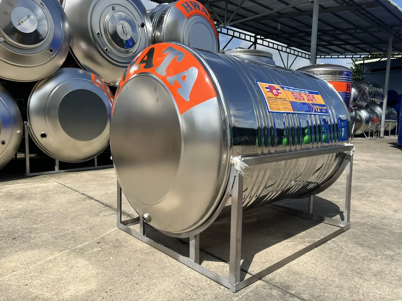 Bồn nước inox Hwata 500L ngang chính hãng
