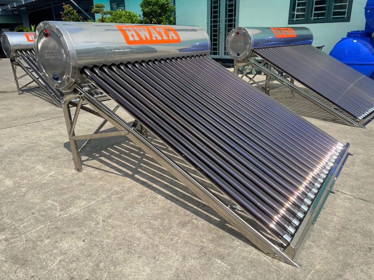 Sơ đồ footprint máy năng lượng mặt trời 200L trên mái