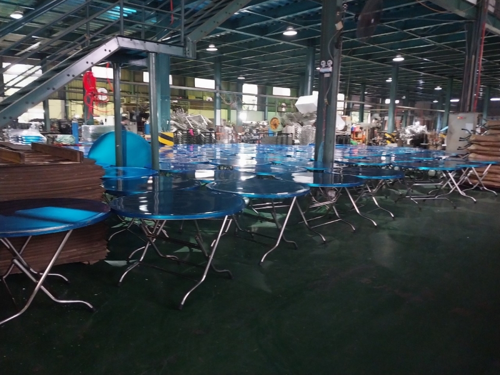 ban inox hwata toan phat