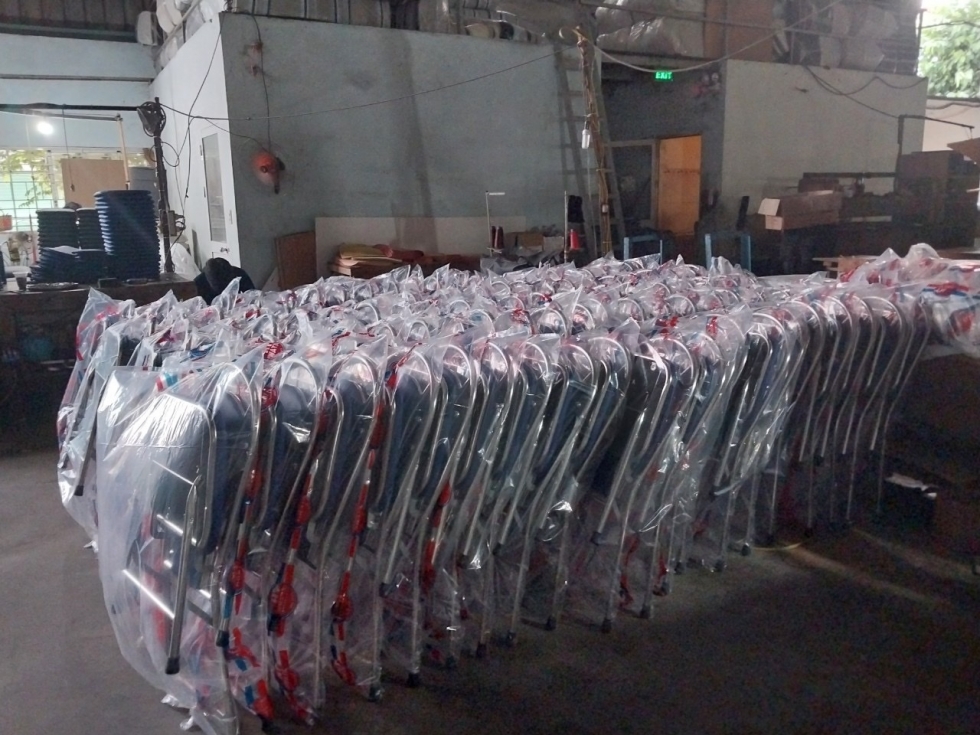 ban inox hwata toan phat