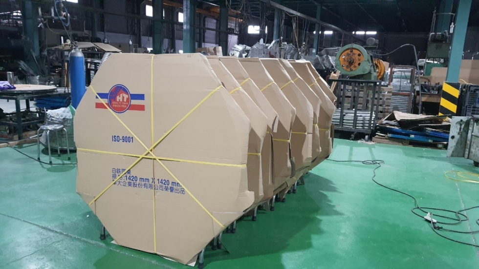 ban inox hwata toan phat