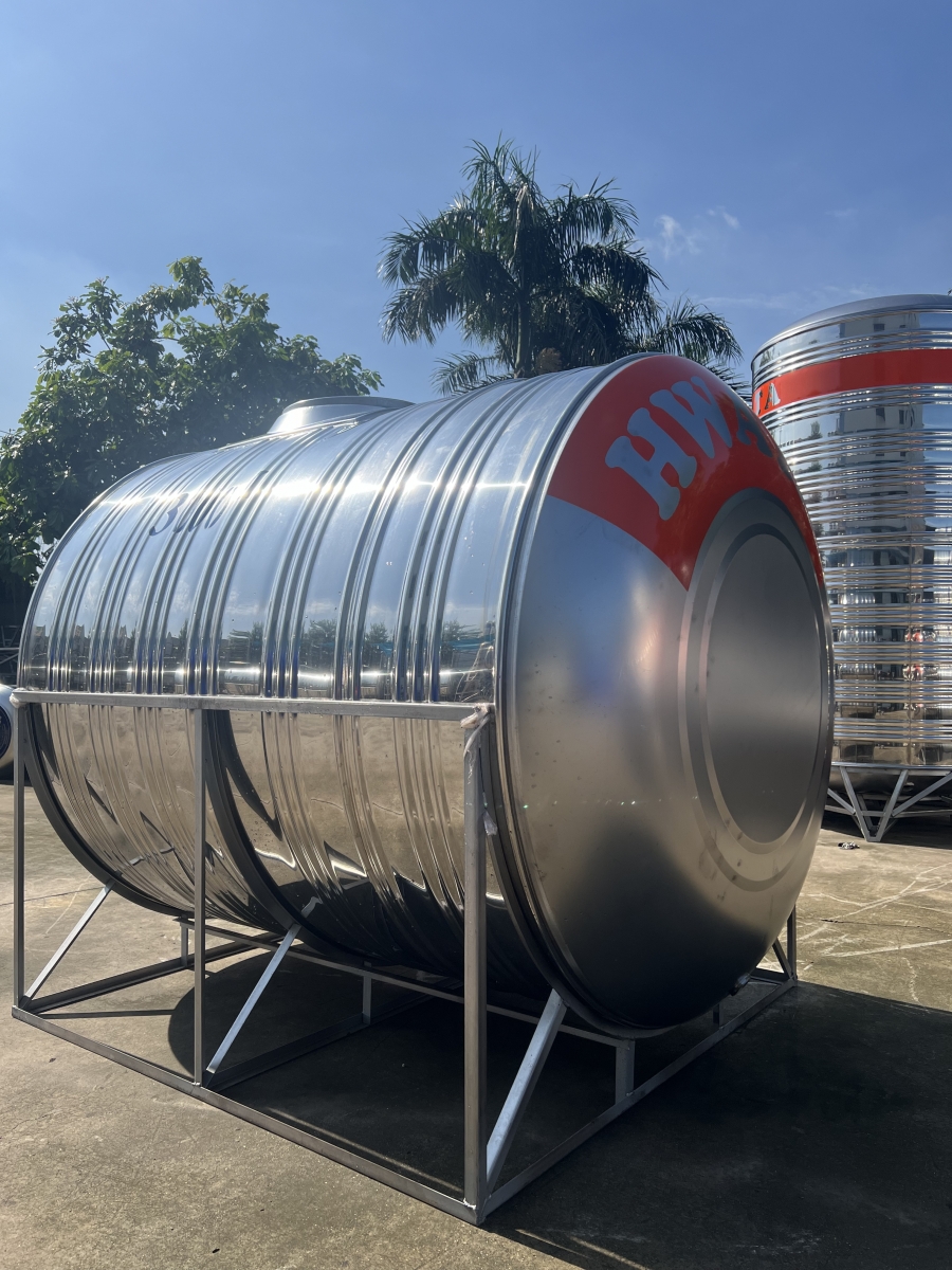 bon nuoc hwata 3000 lit