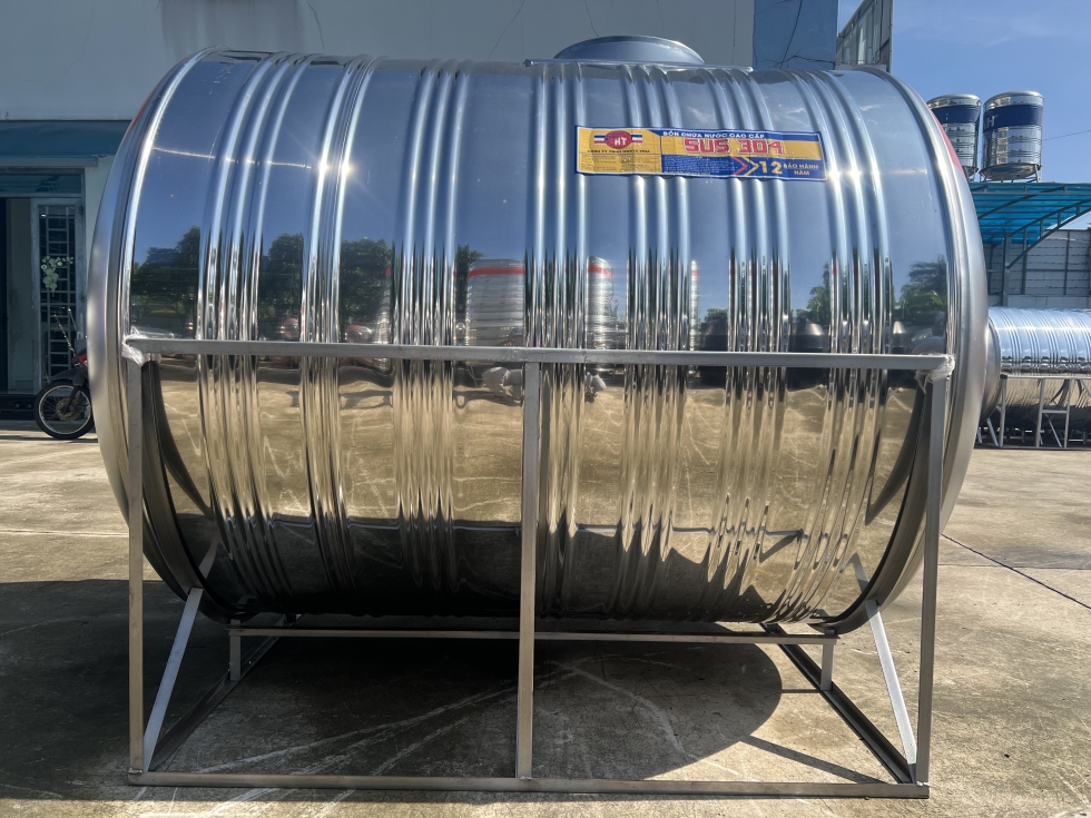 bon nuoc hwata 3000 lit